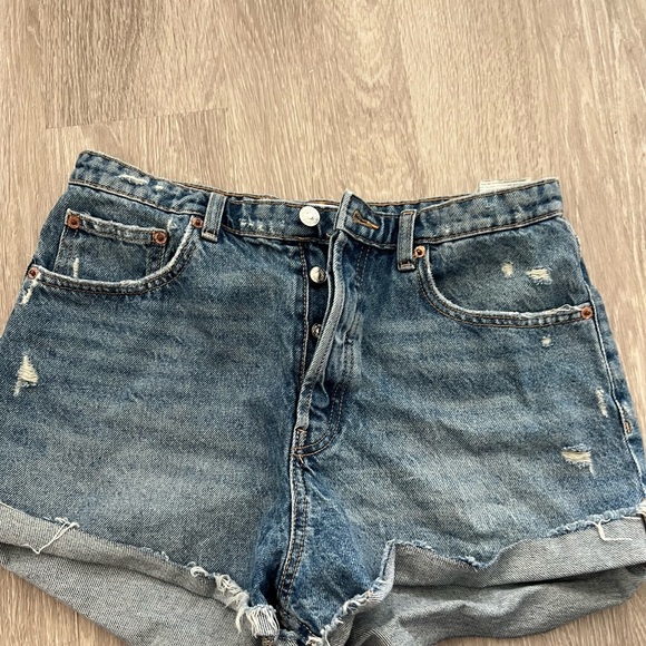 ZARA high waisted denim shorts 8 - Picture 3 of 4